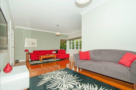 Photo of property in 2 Sherwood Street, Woburn, Lower Hutt, 5010