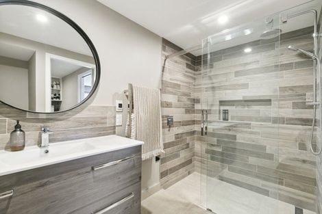 Photo of property in 12 Clutha Avenue, Khandallah, Wellington, 6035