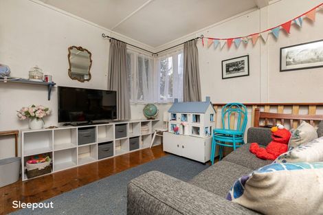 Photo of property in 40 Glenorchy Street, Glen Eden, Auckland, 0602