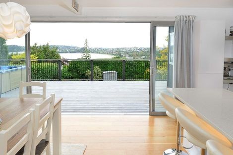 Photo of property in 95 Stanmore Bay Road, Stanmore Bay, Whangaparaoa, 0932