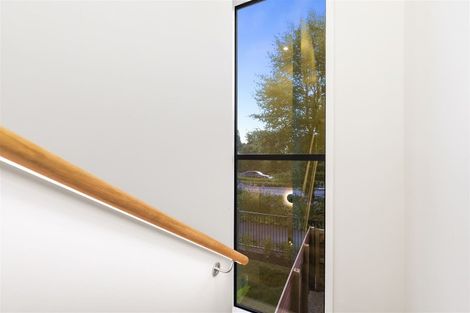 Photo of property in 1/64 Banbury Crescent, Fairfield, Hamilton, 3214