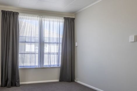 Photo of property in 31 Douglas Crescent, Fairfield, Hamilton, 3214