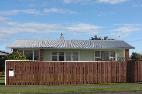 Photo of property in 26 Parsons Avenue, Levin, 5510