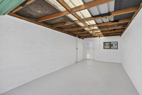 Photo of property in 5a Tahurangi Place, Spotswood, New Plymouth, 4310