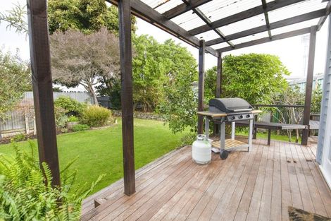 Photo of property in 2 Todd Street, Napier South, Napier, 4110