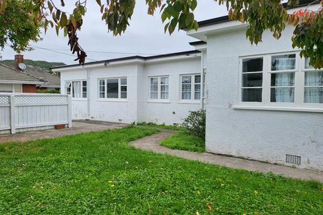 Photo of property in 37a Parkvale Road, Karori, Wellington, 6012