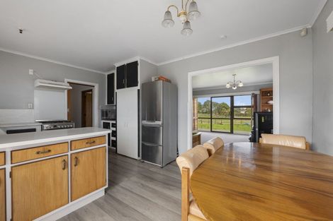 Photo of property in 65 Conway Road, Eltham, 4322