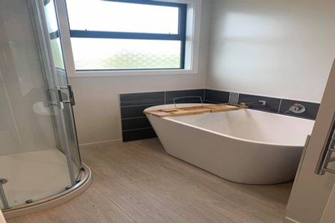 Photo of property in 1/100 Baker Street, New Brighton, Christchurch, 8083