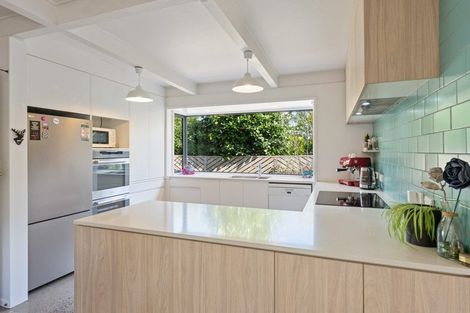 Photo of property in 44 Matai Road, Raumati South, Paraparaumu, 5032