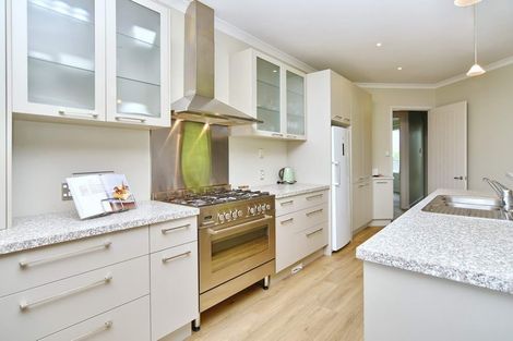 Photo of property in 6 Taunton Place, Rangiora, 7400