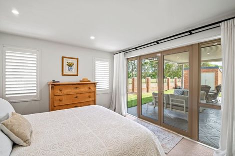 Photo of property in 27 Providence Place, Redwood, Christchurch, 8051