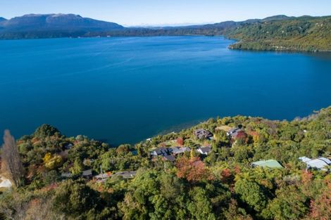 Photo of property in 28 Spencer Road, Lake Tarawera, Rotorua, 3076
