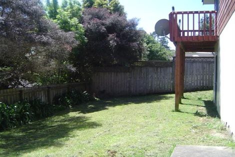 Photo of property in 2/23 William Souter Street, Forrest Hill, Auckland, 0620