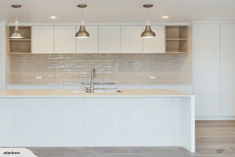 Photo of property in 12 Lewis Way, Cambridge, 3434