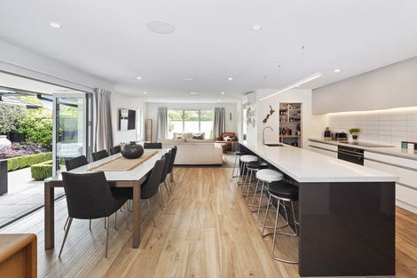 Photo of property in 135 Styx Mill Road, Casebrook, Christchurch, 8051