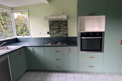 Photo of property in 3 Mackwood Place, Birkdale, Auckland, 0626