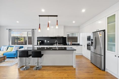 Photo of property in 12 Rauaruhe Road, Karaka, Papakura, 2113