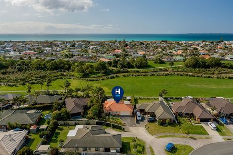 Photo of property in 56 Carrington Drive, Papamoa Beach, Papamoa, 3118