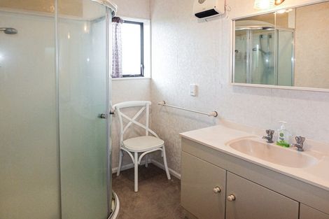 Photo of property in 17c Cook Street, Foxton, 4814