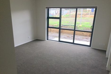 Photo of property in 3 Mill Grove, Riverhead, 0820