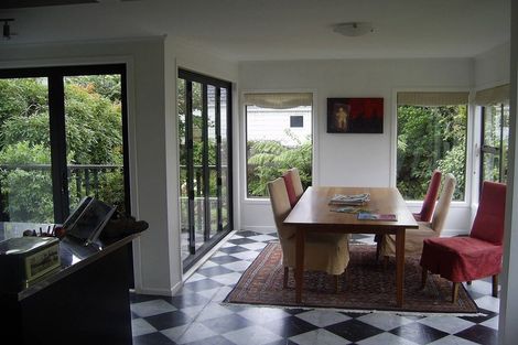 Photo of property in 116 Karori Road, Karori, Wellington, 6012