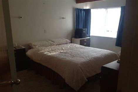 Photo of property in 32 Esmonde Road, Takapuna, Auckland, 0622