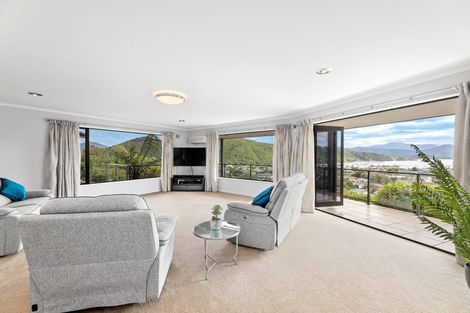 Photo of property in 10 Moana Heights, Waikawa, Picton, 7220