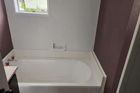 Photo of property in 30 Bellringer Road, Massey, Auckland, 0614