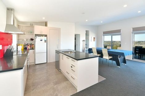 Photo of property in 66 Maire Road, Orewa, 0931