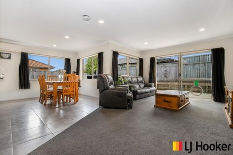 Photo of property in 15 Ribbonwood Close, Te Kauwhata, 3710