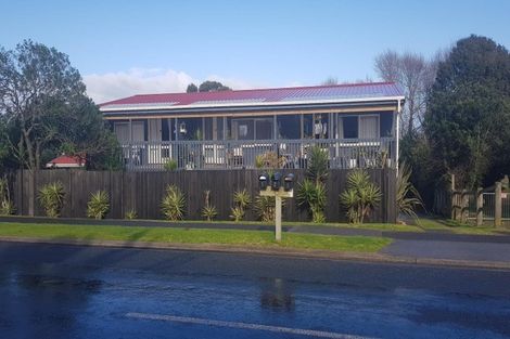 Photo of property in 3/130 Pukehina Parade, Pukehina, 3189