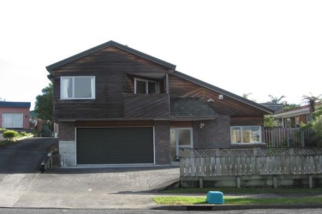 Photo of property in 1/61 Ray Small Drive, Pahurehure, Papakura, 2113