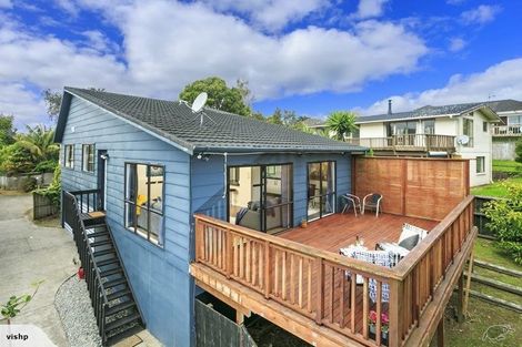 Photo of property in 2/96a Birkdale Road, Birkdale, Auckland, 0626