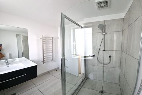 Photo of property in 16b Inglis Street, Seatoun, Wellington, 6022