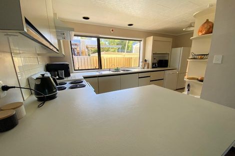 Photo of property in 8 Derwent Street, Helensburgh, Dunedin, 9010