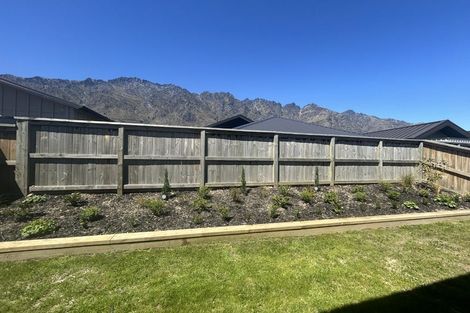 Photo of property in 7 Collie Road, Jacks Point, 9371