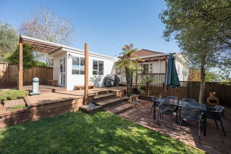 Photo of property in 13 Koromiko Avenue, Hawera, 4610