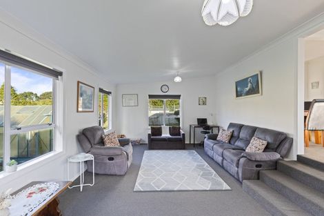 Photo of property in 25a Paynters Avenue, Strandon, New Plymouth, 4312