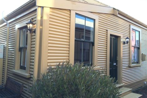 Photo of property in 5 Tonks Grove, Te Aro, Wellington, 6011