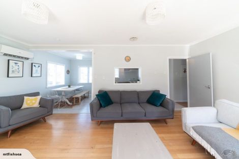 Photo of property in 2 Brown Terrace, Te Puke, 3119