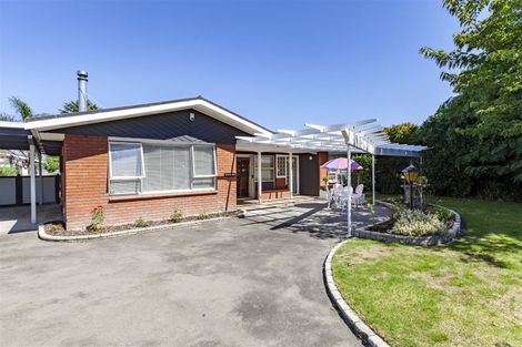 Photo of property in 16 Upham Crescent, Taradale, Napier, 4112