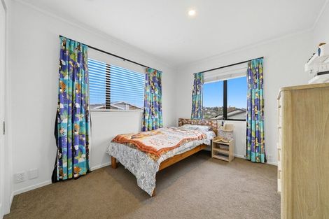 Photo of property in 2/121 Forrest Hill Road, Forrest Hill, Auckland, 0620