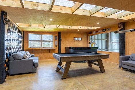 Photo of property in 330 Franklin Road, Paparoa, 0571