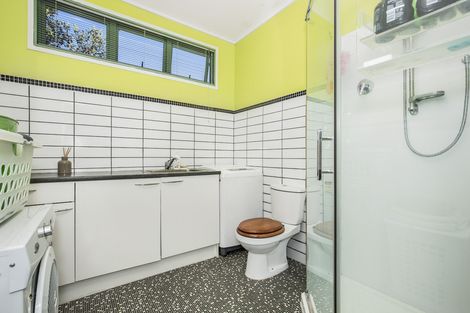 Photo of property in 81 Arimu Road, Papakura, 2110