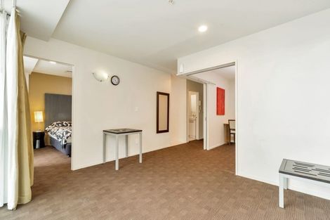 Photo of property in 96 On Symonds Apartments, 1009/96 Symonds Street, Grafton, Auckland, 1010