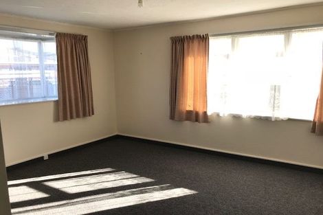 Photo of property in 976 High Street, Avalon, Lower Hutt, 5011