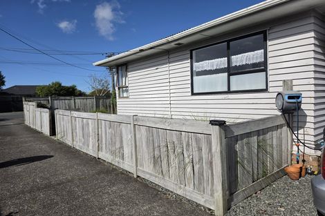 Photo of property in 646 Te Atatu Road, Te Atatu Peninsula, Auckland, 0610