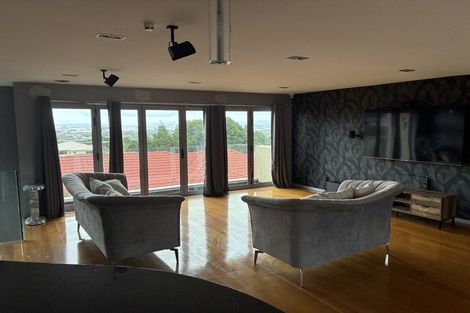 Photo of property in 4 The Enclave, Totara Heights, Auckland, 2105