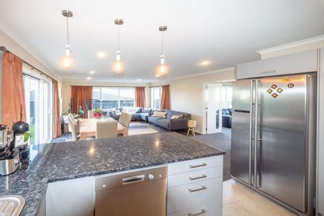 Photo of property in 51 Mauldeth Terrace, Churton Park, Wellington, 6037