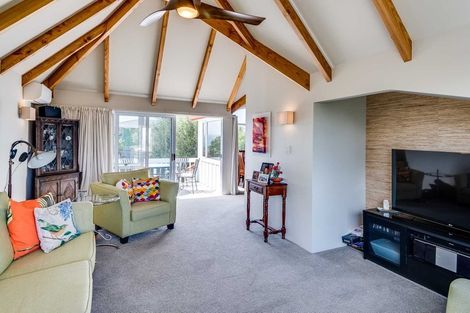 Photo of property in 121 Thompson Road, Bluff Hill, Napier, 4110